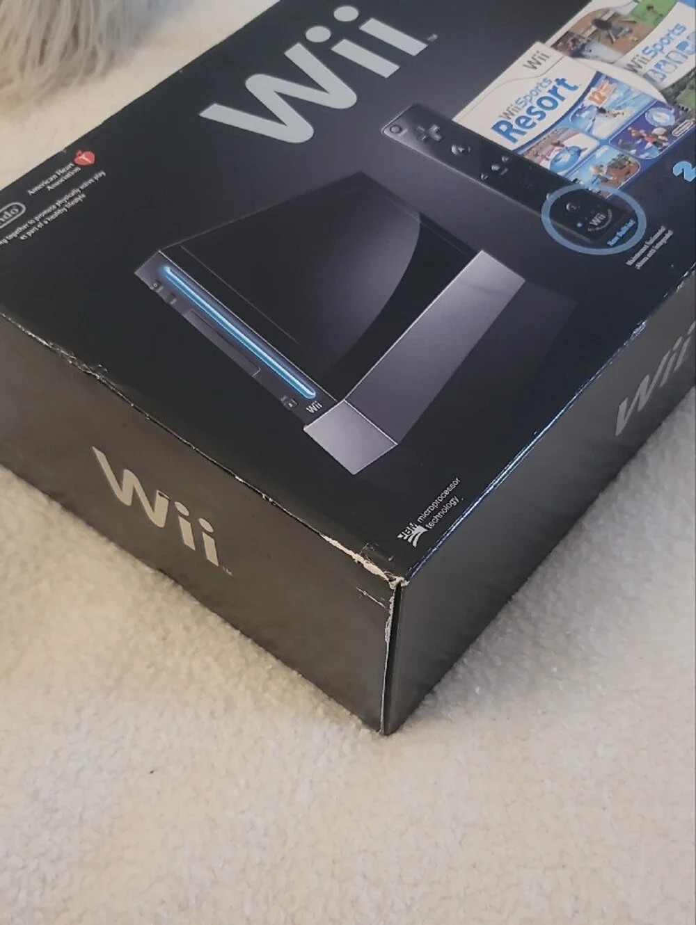 Nintendo Wii Black Console Bundle with White Logo